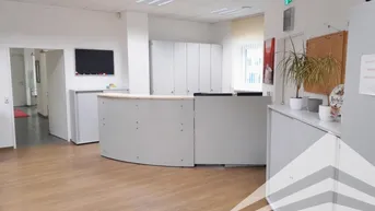 Expose kompakte Bürofläche mit Werkstatt und Lagerhalle zu vermieten!