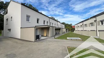 Expose Provisionsfrei! Neubau Reihenhaus mit Keller und Dachterrasse in Pichling/Ebelsberg