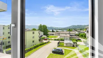 Expose Erstbezug mit schönem Seeblick am prominenten Traunsee-Ostufer