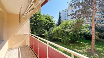 Expose Sanierungsbedürftige, gut aufgeteilte 4-Zimmer Wohnung in sehr guter Urfahraner Lage!