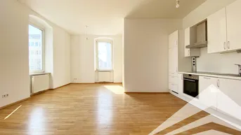 Expose Lichtdurchflutete 2 Zimmer-Altbauwohnung mit Küche - Nähe Herz Jesu Kirche