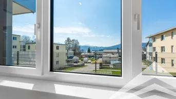 Expose Familien-Gartentraum mit Seeblick am prominenten Traunsee-Ostufer
