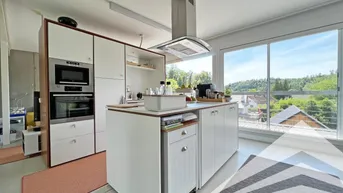 Expose Lichtdurchflutete Penthouse Loft-Wohnung im Zentrum von Rottenegg - ab Aug. 2025 verfügbar