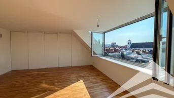 Expose 2 Zimmer Penthousewohnung mit Terrasse in Bestlage am Tummelplatz!