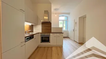 Expose Renovierte 3 Zimmer-Altbau-Wohnung mit Küche in bester City-Lage - Nähe Landstraße