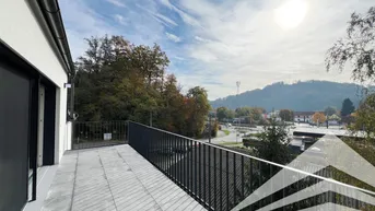 Expose Außergewöhnliches 4-Zimmer Penthouse mit großem Balkon in Puchenau!