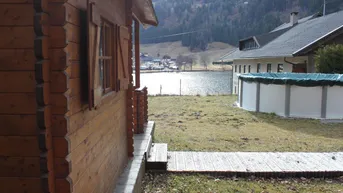 Expose Großzügige Liegenschaft am Afritzer See mit direktem Seezugang und 180°-Panoramablick – ca. 4.600 m² Grundstück