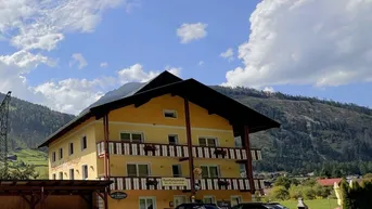 Expose Gepflegte Pension B&amp;B nahe dem Schi - und Wandergebiet Hl. Blut Großglockner und dem Mölltaler Gletscher