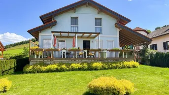 Expose [06577] Urlaub oder wirkliches Leben? Haus in Traumlage mit schöner Aussicht