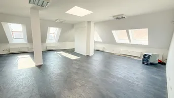 Expose [06677] Repräsentatives Büro/Kanzlei mit DOM-Blick
