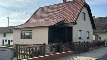 Expose +Einfamilenhaus mit großzügigen Nebengebäuden,im Herzen vom Burgenland! +