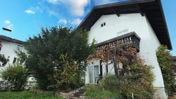 Expose Gartenidylle mit Potenzial – Sanierungsbedürftiges Einfamilienhaus mit großem Garten in attraktiver Wohnlage Rif bei Hallein