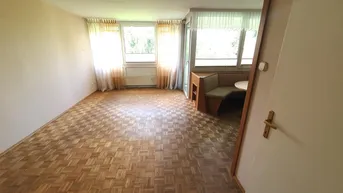 Expose Salzburg Maxglan: 3-Zimmer - Dachgeschoss-Wohnung, ca. 72 qm, ca. 3,5 qm Loggia, sonnig, Untersbergblick