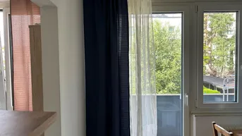 Expose Salzburg Lehen: Hübsche ca. 34 qm 2-Zimmer-Wohnung, plus 3,5 qm Balkon, Lift, 1.OG, barrierefrei, provisionsfrei