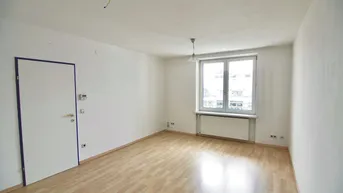 Expose Charmante Garconnierè mit Balkon in den Innenhof - ideal entweder als Anlage bzw. kleine Stadtwohnung geeignet