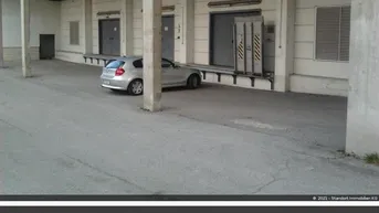 Expose Lagerfläche im EG mit kleiner Bürofläche