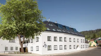 Expose Großzügige 4-Zimmer Wohnung mit Terrasse und Eigengarten | Top 9