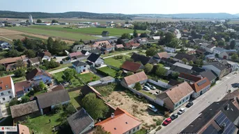 Expose 880m² sonnig &amp; ruhig - Baugenehmigung für 4 Wohneinheiten!