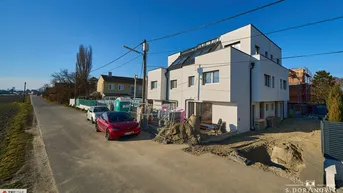 Expose NEU! ++ LOBAU 365: EIN LEBEN IM GRÜNEN BEREICH ++ 2 EINFAMILIENHÄUSER ++ 4 DOPPELHAUSHÄLFTEN ++ SCHLÜSSELFERTIG ++ BAUJAHR 2025 ++ 1220 WIEN ++