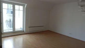 Expose Dachgeschoß-Maisonette in Kutschkermarkt-Nähe