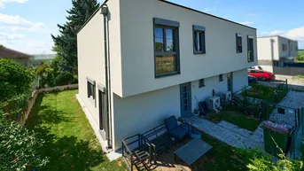Expose NEU! ++ FAMILIEN • EIGENNUTZER • ANLEGER ++ ERSTBEZUG IN RUHIGER GRÜNLAGE ++ FAMILIENFREUNDLICHES HAUS MIT STELLPLATZ &amp; EINBAUKÜCHE ++ 1220 WIEN ++