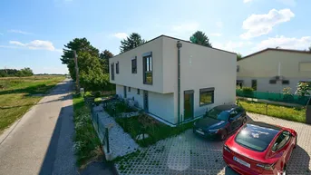 Expose NEU! ++ FAMILIEN • EIGENNUTZER • ANLEGER ++ ERSTBEZUG IN RUHIGER GRÜNLAGE ++ FAMILIENFREUNDLICHES HAUS MIT STELLPLATZ &amp; EINBAUKÜCHE ++ 1220 WIEN ++