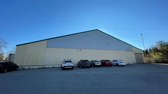 Expose Top-Betriebslage! 10.000 m²! Halle 2.800 m²!
