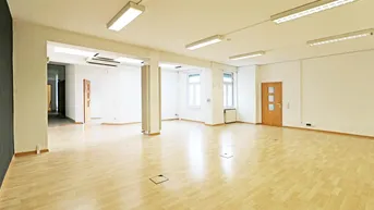 Expose Halle 520 m² + Büro 200 m²! Multifunktional! Zentral!
