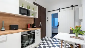 Expose Beherbergungsstätte mit 3 Apartments bei Hundertwasserhaus