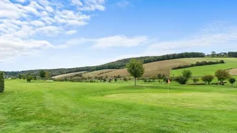 Expose Attraktiver 9-Loch Golfplatz in traumhafter Lage