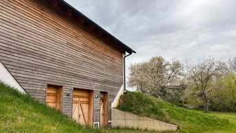 Expose Landsehnsucht; hochwertiger Neubau mit vielfältigen Zu- und Ausbaumöglichkeiten auf 1,7 ha Grund