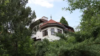 Expose Großzügiges Wohnen im Landhausstil mit Naturgarten in Ausblickslage