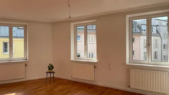 Expose Super Anlegerwohnung, 2-Zimmer, zentral begehbar, nahe Meidilinger Bahnhof