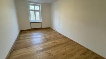 Expose Verkauf einer Erstbezug 3-Zimmerwohnung Top 6 nach Generalsanierung