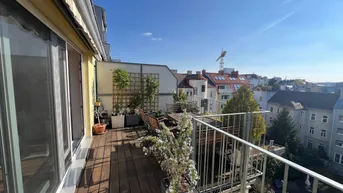 Expose 1220! Sonniges 4-Zimmer DG mit Balkon, großer Dachterrasse und phantastischem Blick über Wien!