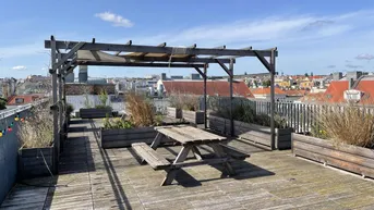 Expose Repräsentatives Büro mit 9 Räumlichkeiten in direkter U-Bahn-Lage mit Dachterrasse