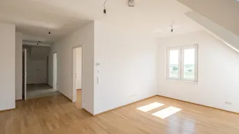 Expose Sonnige Dachgeschosswohnung mit großem Balkon ++ RUSTENFELD SIEDLUNG