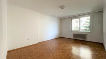 Expose 2 Zimmer ++ separate Küche ++ in Grün- und Ruhelage!!