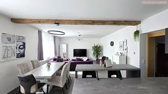 Expose Wohfühl-Eldorado für die ganze Familie!! Zentral gelegen und trotzdem ruhig!!