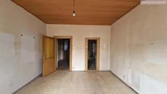 Expose Sanierungsbedürftige Altbauwohnung beim Bahnhof Meidling + direkte U6 Nähe!!