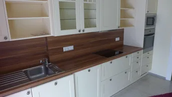 Expose Schöne 2-Zimmer-Wohnung mit Balkon in der Elisabethinergasse 20c!