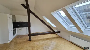 Expose Schöne Dachgeschosswohnung, 2-Zimmer plus Wohnküche - ab sofort - zu vermieten!