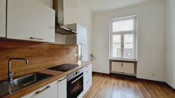 Expose Schöne, geräumige 3-Zimmer-Wohung plus Küche - ab sofort - zu vermieten!