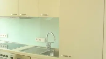 Expose Reizvolle DG-Maisonette in schönem Altbauhaus nächst Geidorfplatz VE R M I E T E T