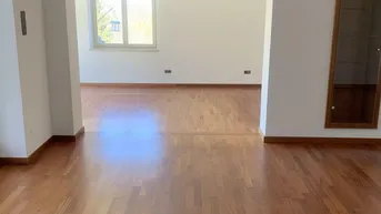Expose Rarität: Villa in wunderbarem Ambiente am Rosenberg.
