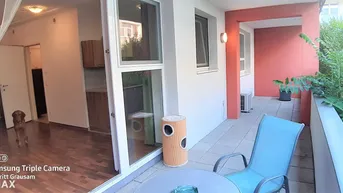 Expose Neuwertige Wohnung im Zentrum m. großer Loggia, Tiefgarage und Ruhelage