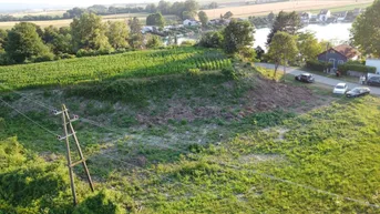 Expose Großer Baugrund 1.870 m², ~ 40% verbaubar