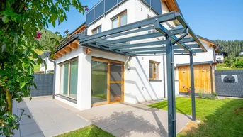 Expose 5-Zimmer-Wohnung über 2 Etagen mit Garten,Terrasse, 2 Carport in der Forstau/Fageralm