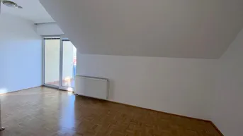 Expose SIERNING - SCHÖNE WOHNUNG FÜR PENSIONISTEN MIT BALKON!