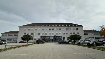 Expose 2500 M² BÜROFLÄCHE ZUR MIETE
